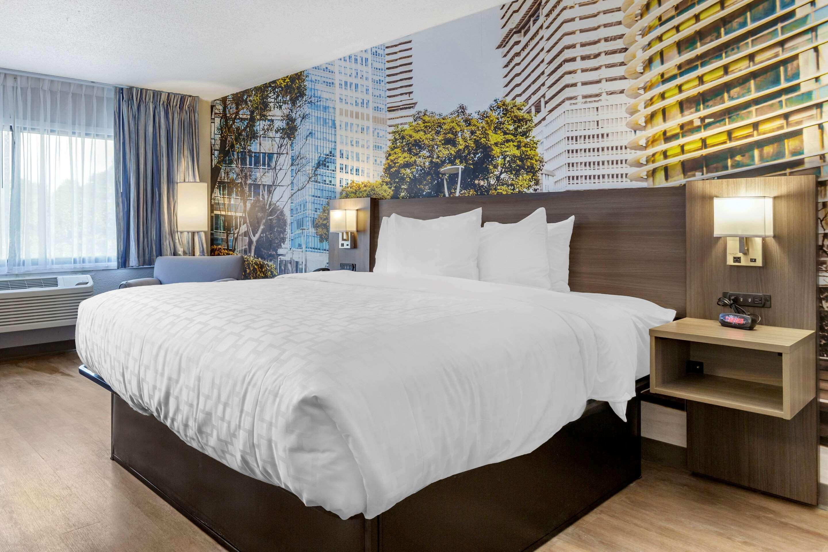 Hotel Clarion Pointe Raleigh Midtown Exteriér fotografie