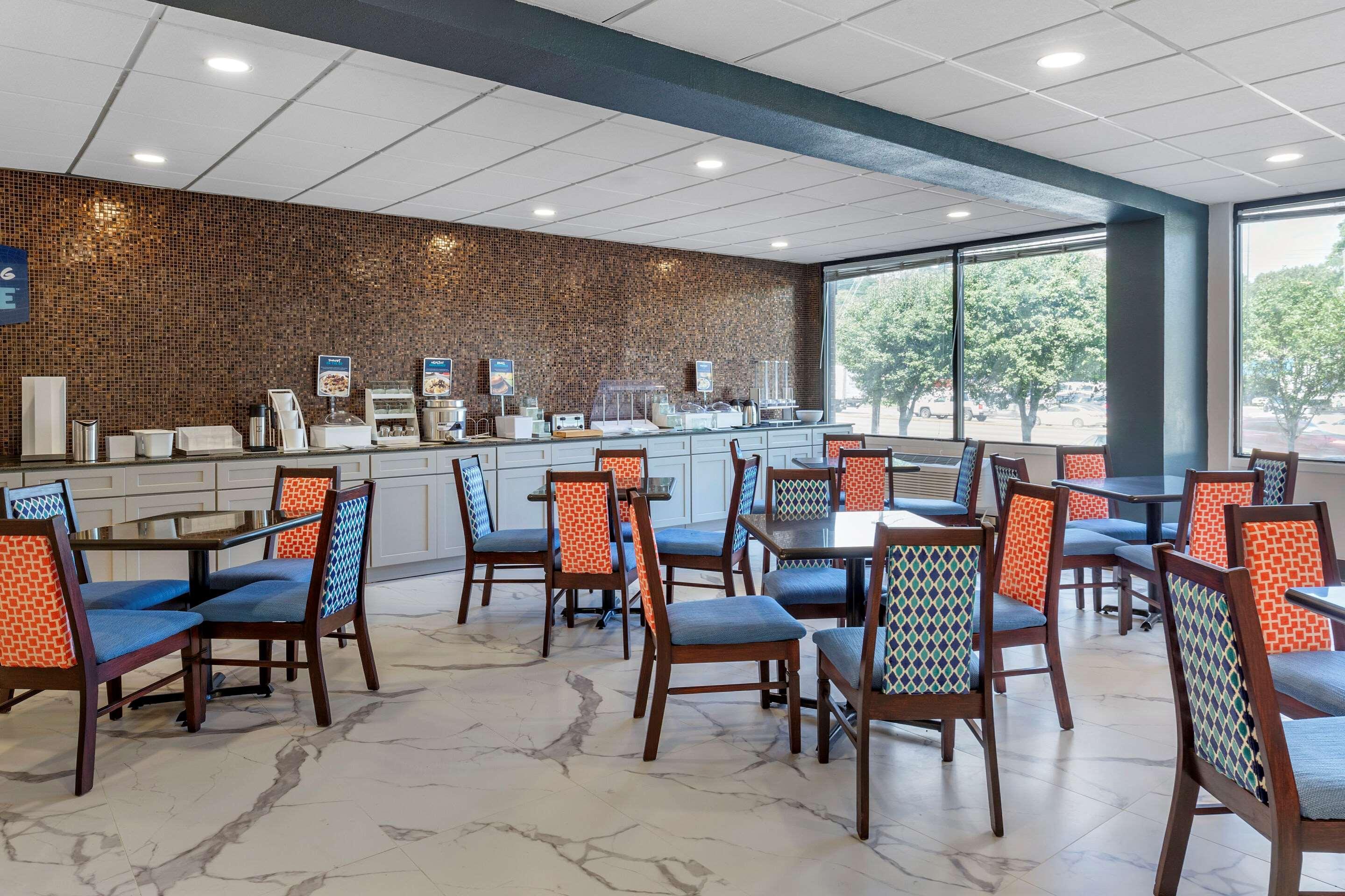 Hotel Clarion Pointe Raleigh Midtown Exteriér fotografie